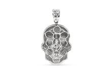 Load image into Gallery viewer, Black Skull Pendant